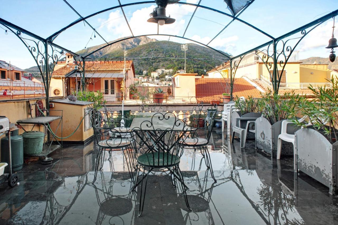 Апартаменты Casa Alighieri 2 Леванто Экстерьер фото