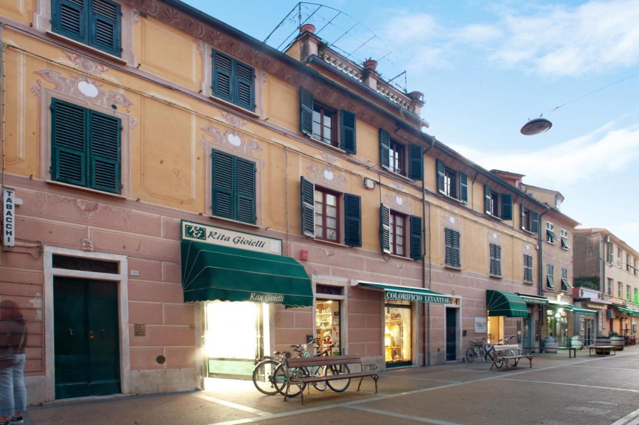 Апартаменты Casa Alighieri 2 Леванто Экстерьер фото